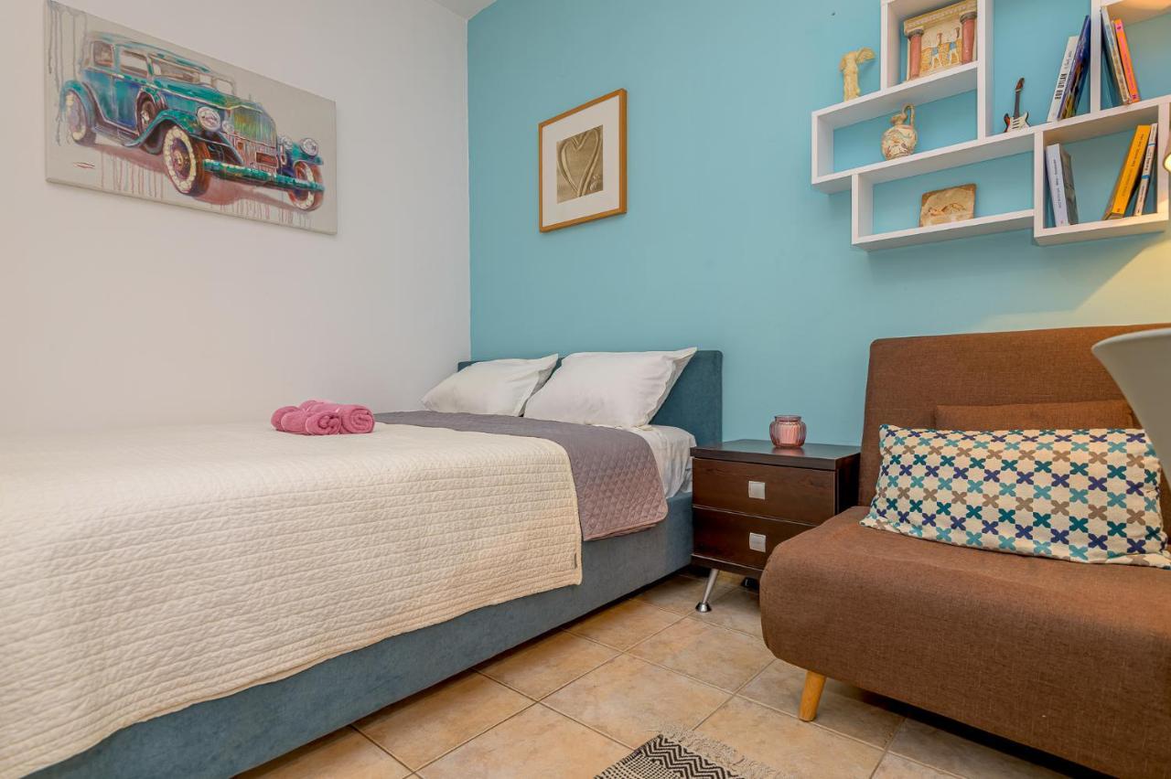 Harmony Apartment Only 100 Mt From The Sea Nea Chili Bagian luar foto