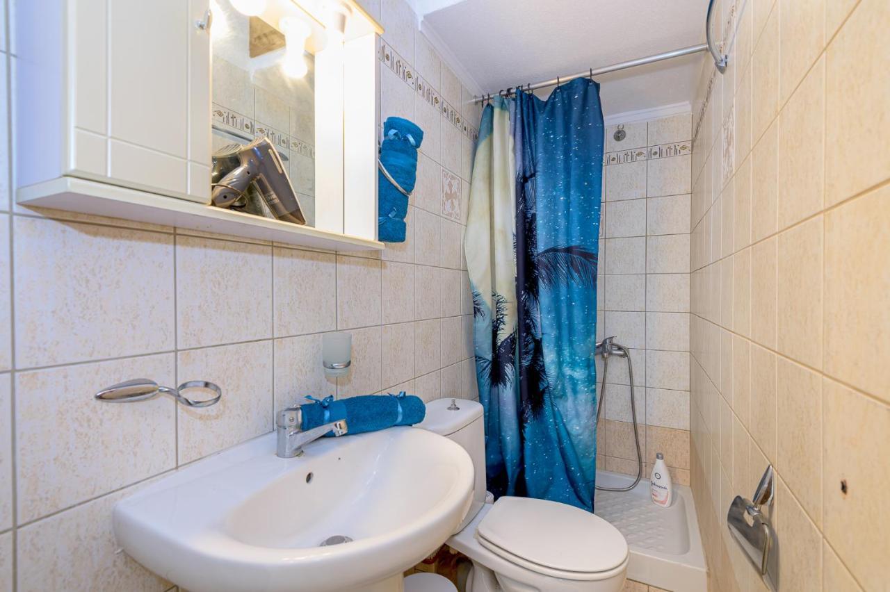 Harmony Apartment Only 100 Mt From The Sea Nea Chili Bagian luar foto